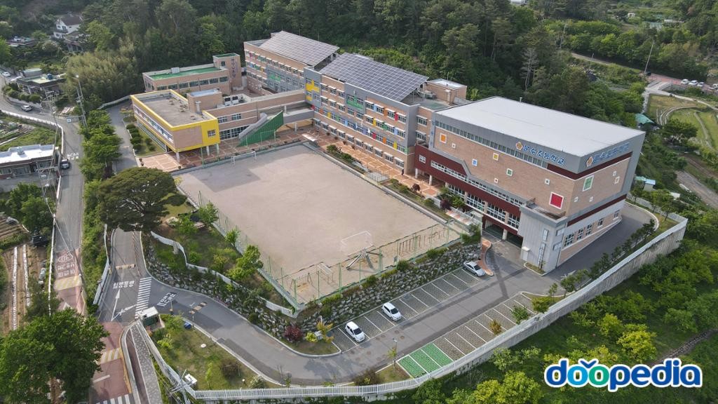 청량읍 - 청량읍 문수초등학교