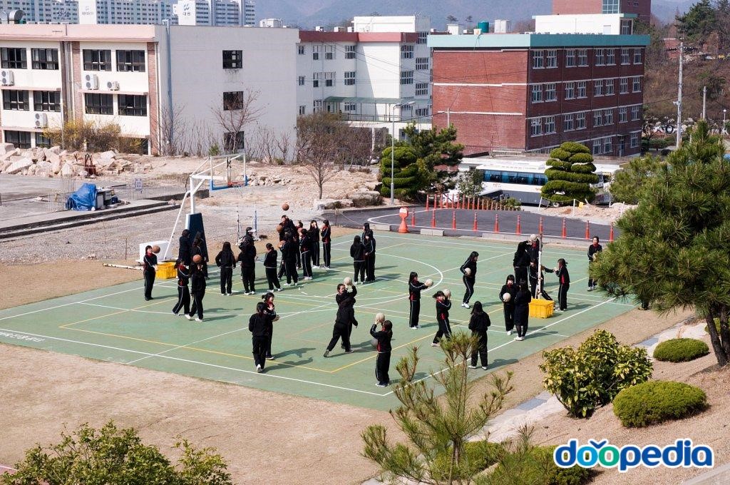 창원경일여자고등학교 - 창원경일여자고등학교 농구장