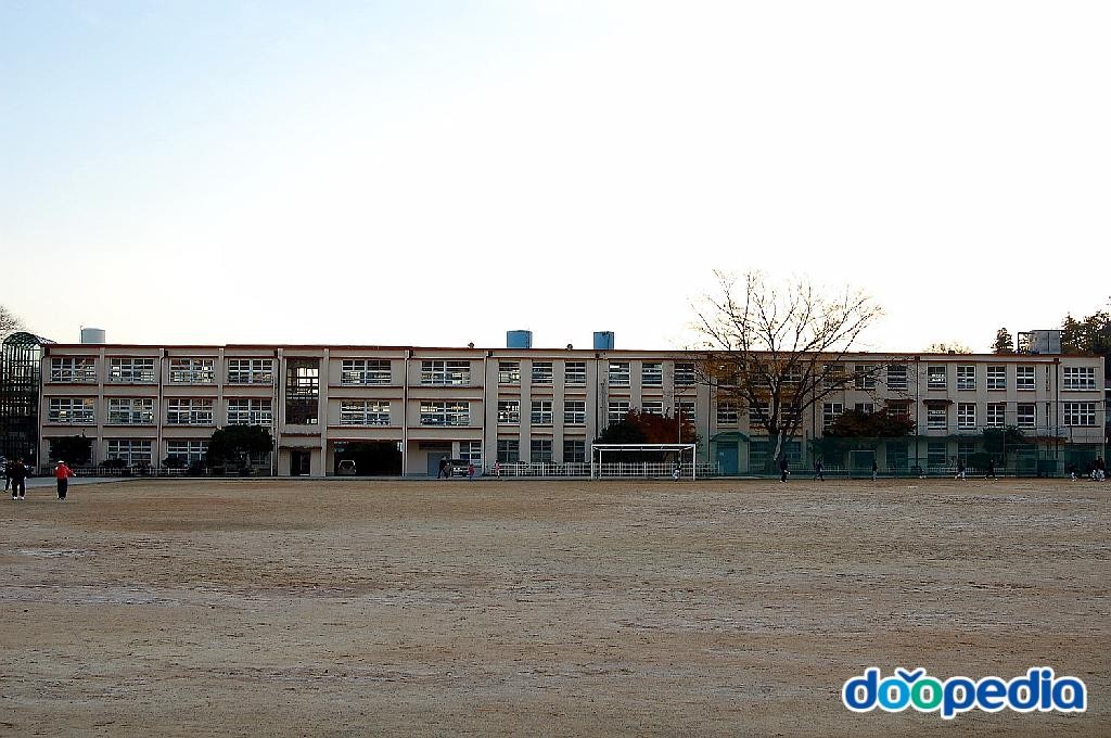 여수서초등학교