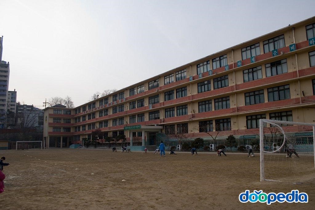 서울고은초등학교 - 고은초등학교 전경