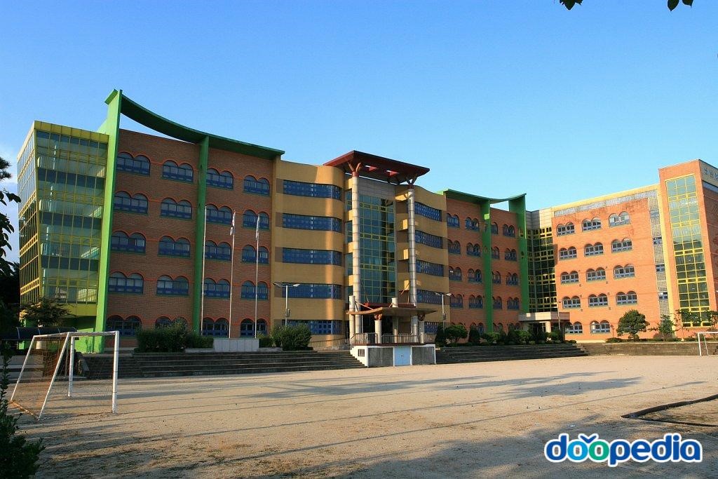 상현중학교