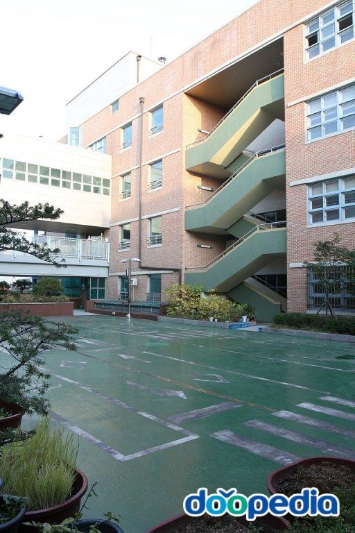 서울화일초등학교 - 화일초등학교