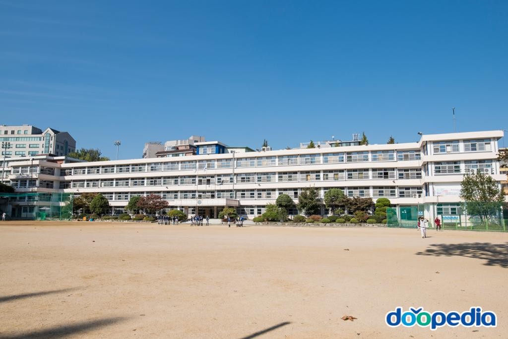 청파동3가 - 선린인터넷고등학교