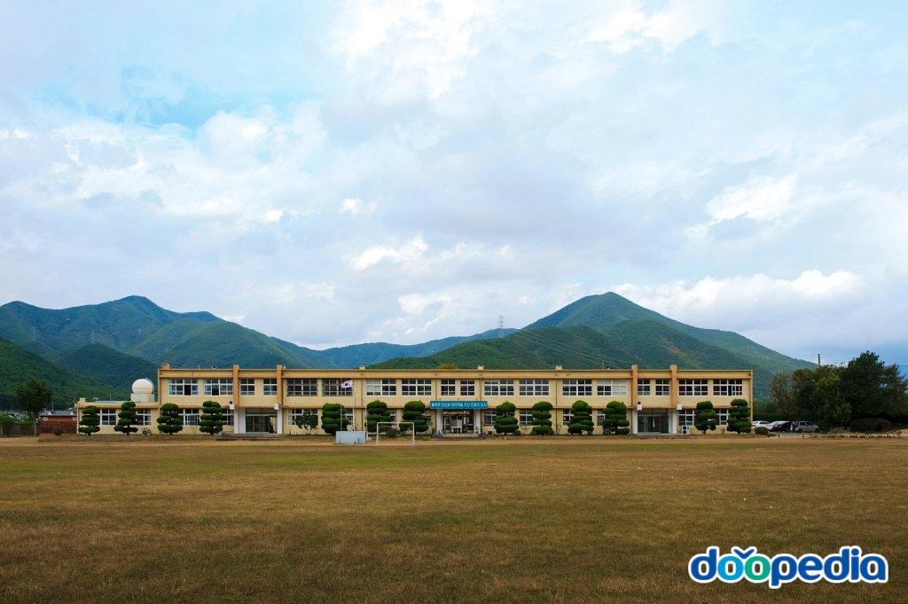 용기리 - 용기리 기계중학교 기북분교장