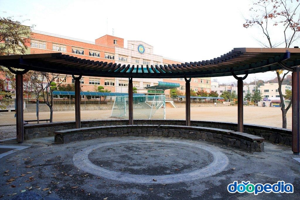 논곡중학교 - 논곡중학교 쉼터
