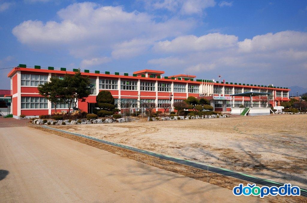 단월초등학교