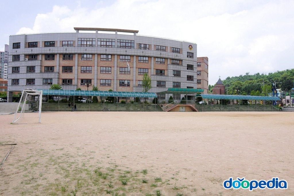 불로중학교