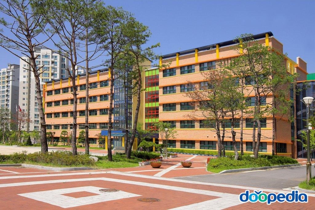 서울강일초등학교