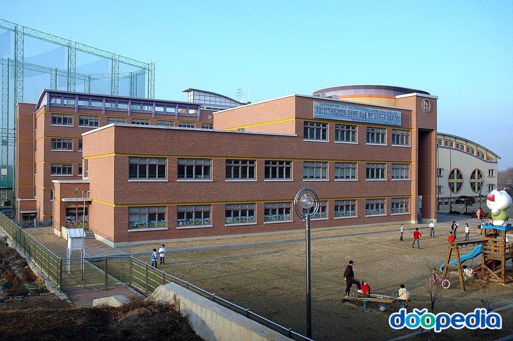 사천초등학교