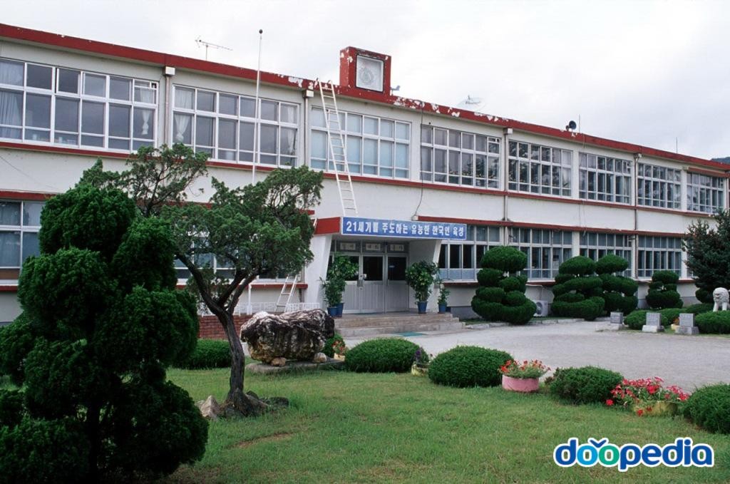 노성면 - 노성초등학교
