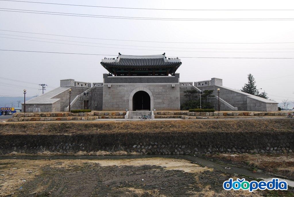 선산읍성 남문 및 낙남루 - 선산읍성
