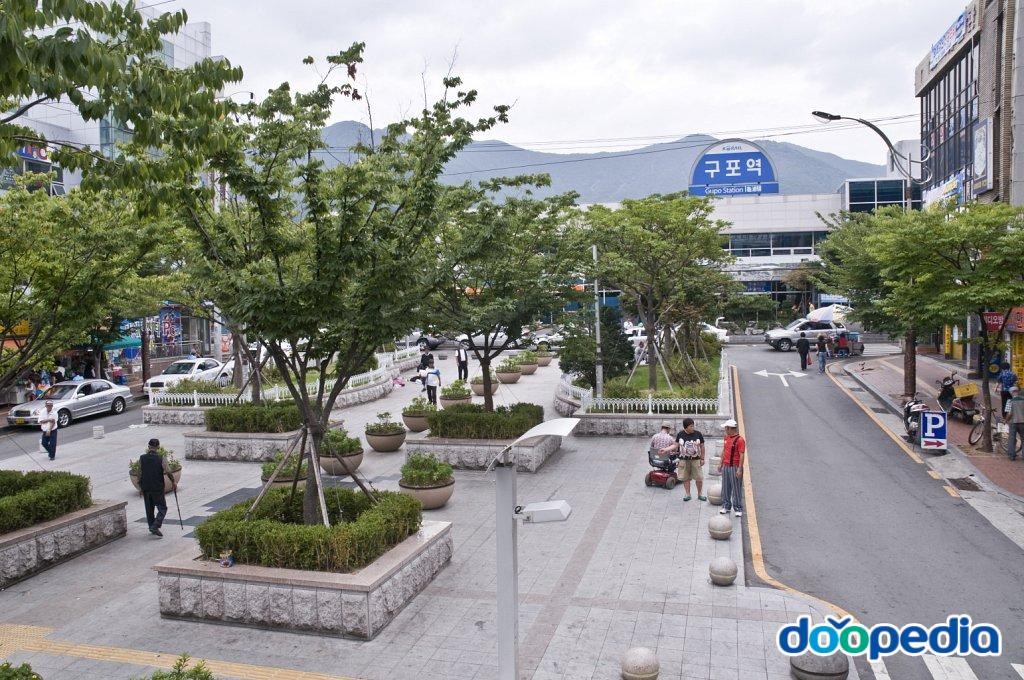 구포역 - 구포역 조경시설