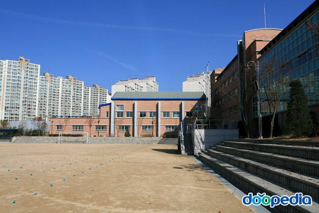 용인백현중학교