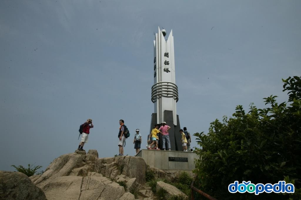 대둔산도립공원 - 대둔산 마천대 개척탑