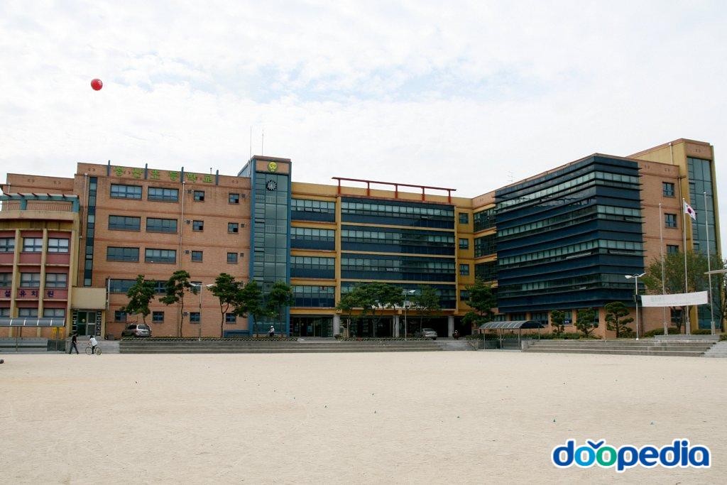 용인성산초등학교