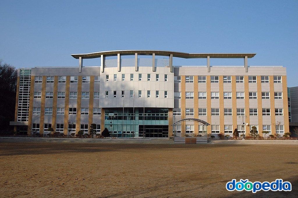 천안삼거리초등학교 - 천안삼거리초등학교 전경