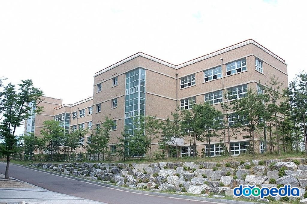천안청룡초등학교