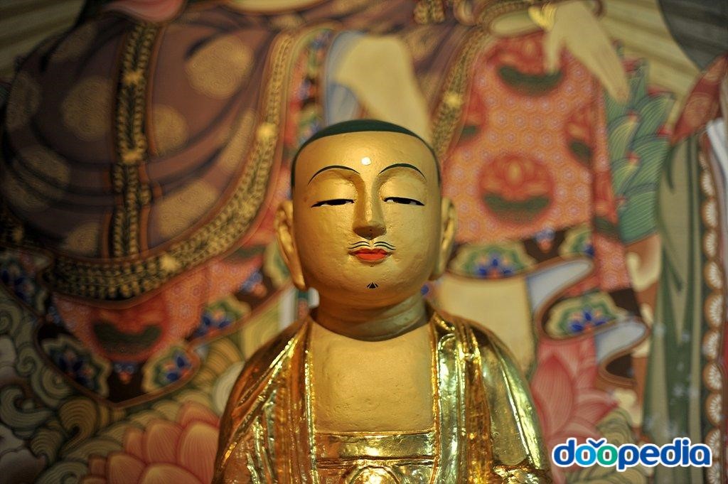 광주 극락사 석조지장보살좌상