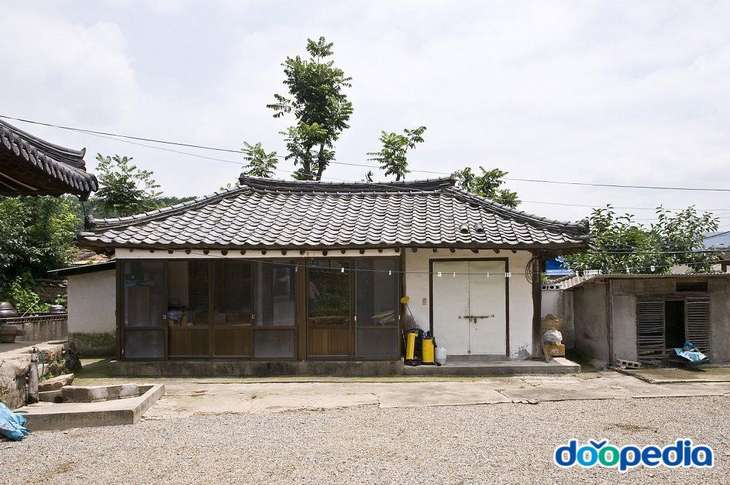 김해 시례 염수당 고문서 - 김해 시례리 염수당 부속채