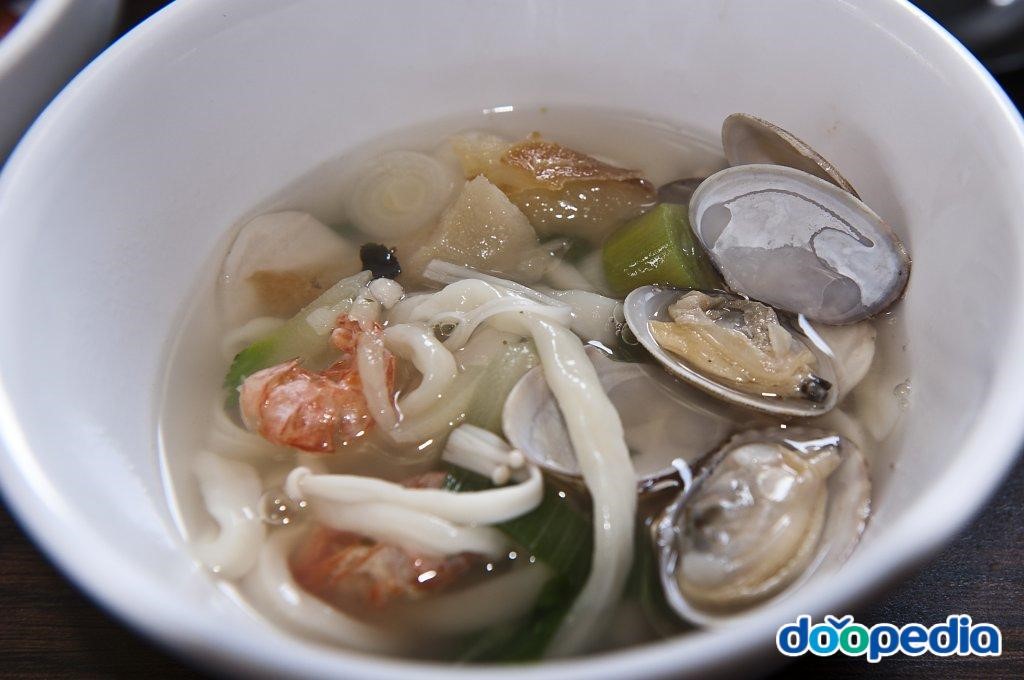 해물칼국수