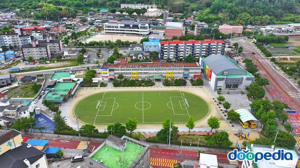의령읍 - 남산초등학교