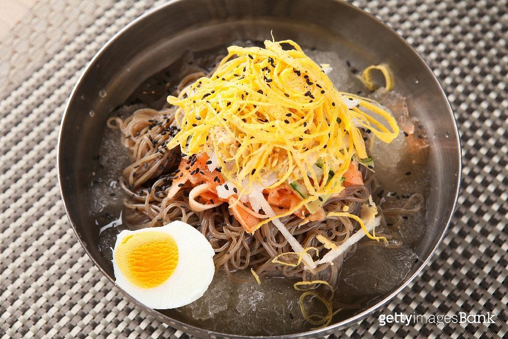 막국수