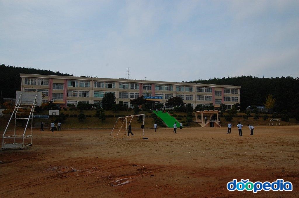 근흥중학교
