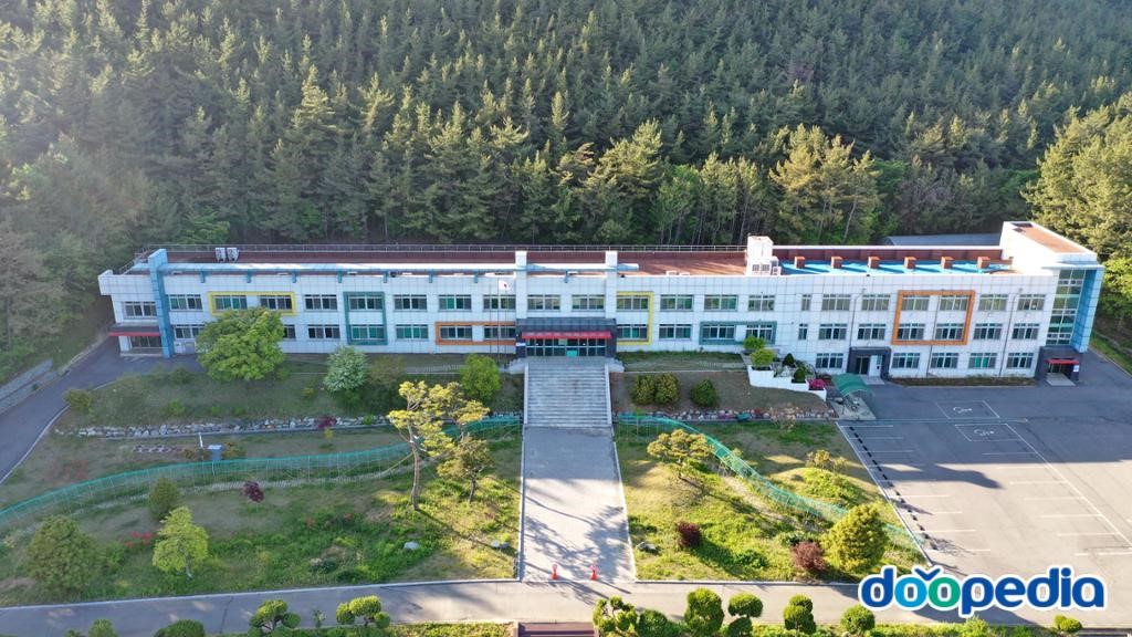만리포중학교