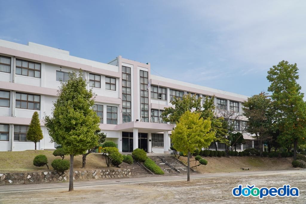 충주북여자중학교