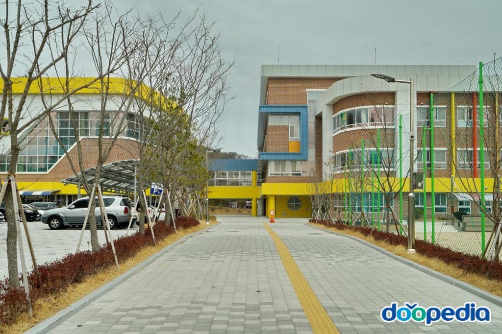 양청초등학교