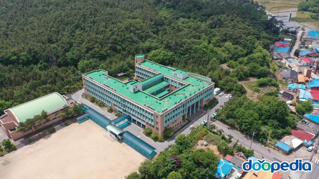 대산읍 - 명지중학교