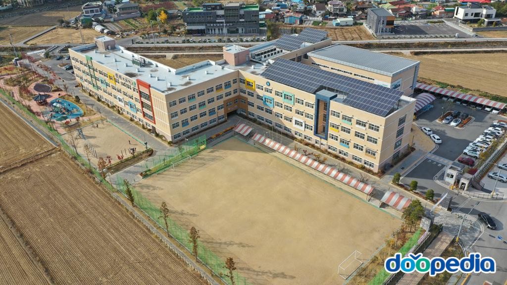 신리초등학교 - 구) 신리초등학교