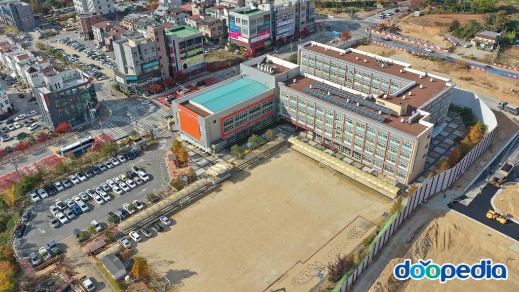 탕정미래초등학교