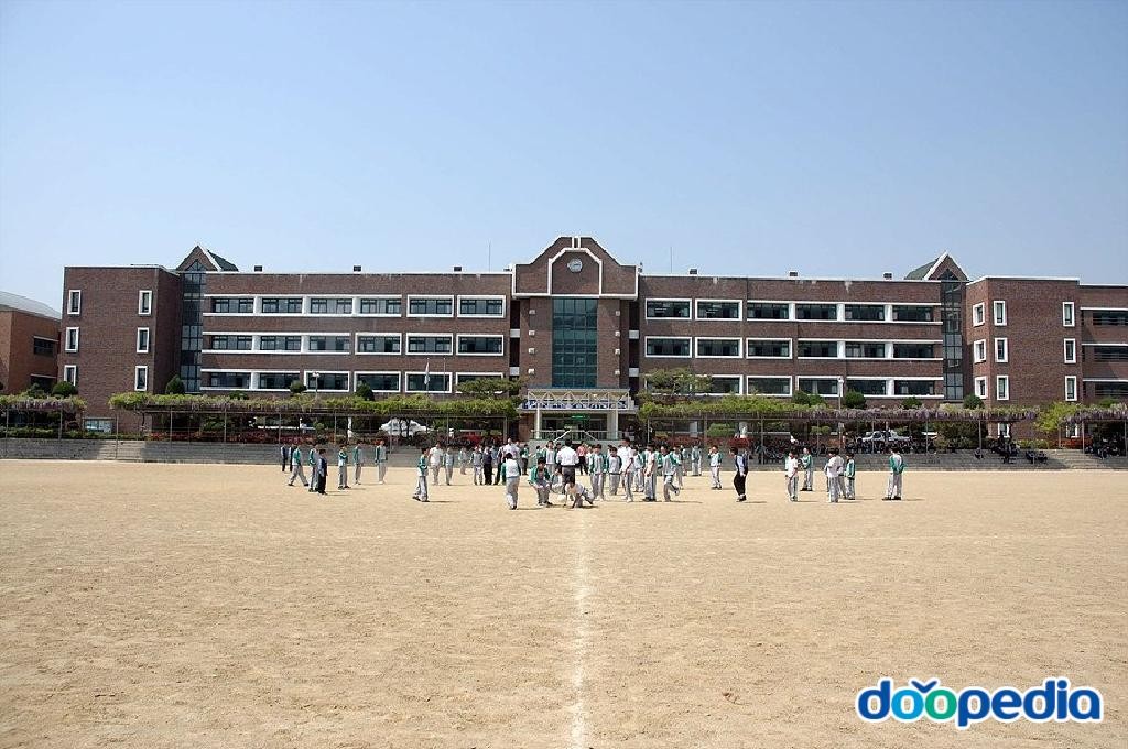 천성중학교