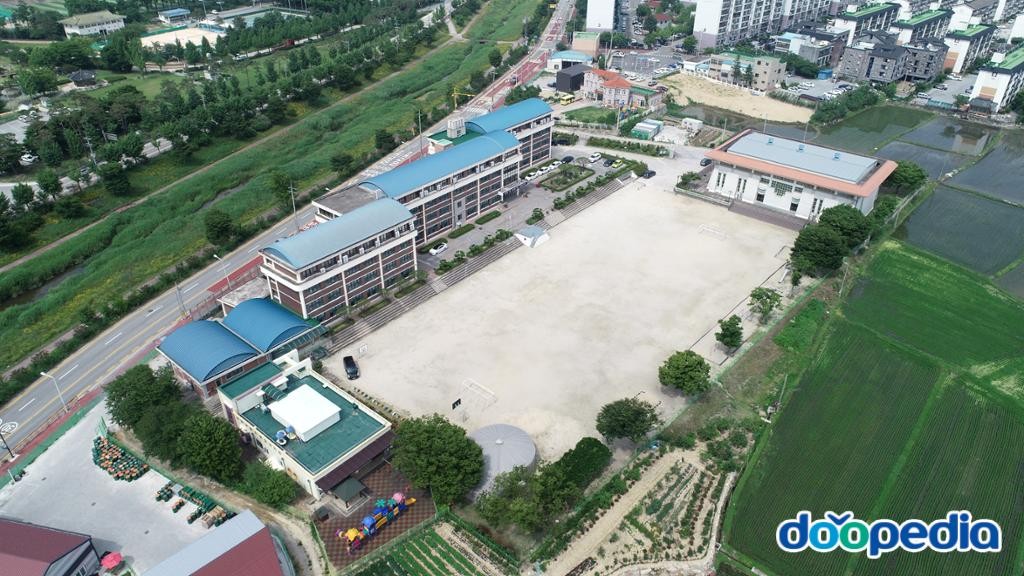 남원교룡초등학교