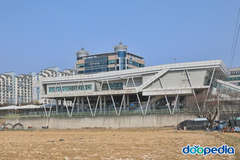 금촌동 - 금릉역