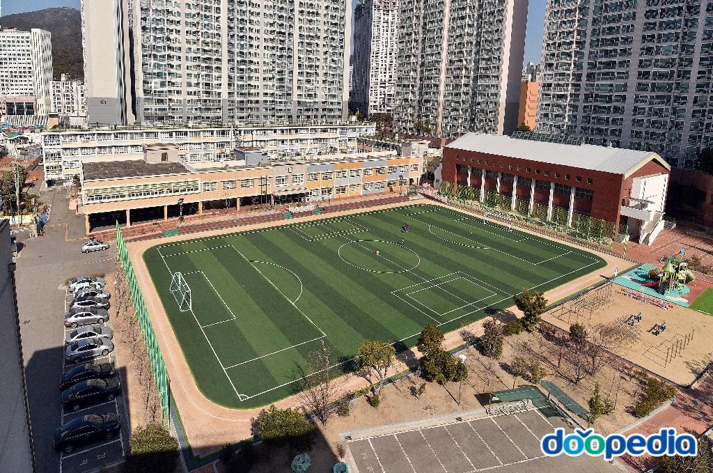 해운대초등학교
