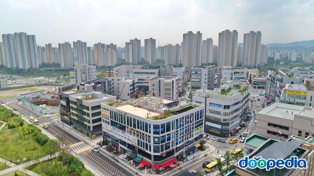 망월동