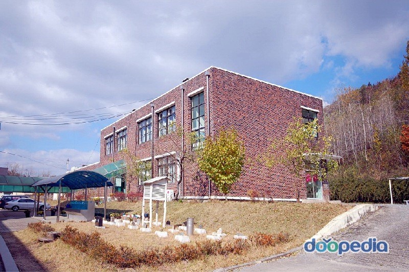 가평초등학교 - 가평초등학교 별관