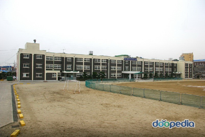 군산남초등학교