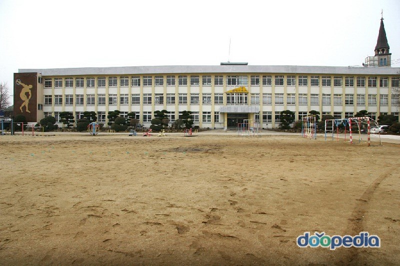 군산중앙초등학교 - 군산중앙초등학교 별관