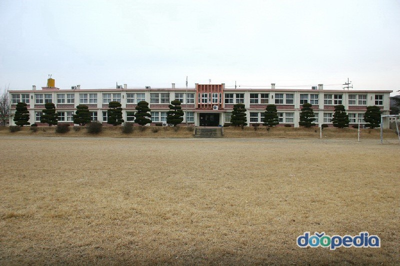 나포중학교