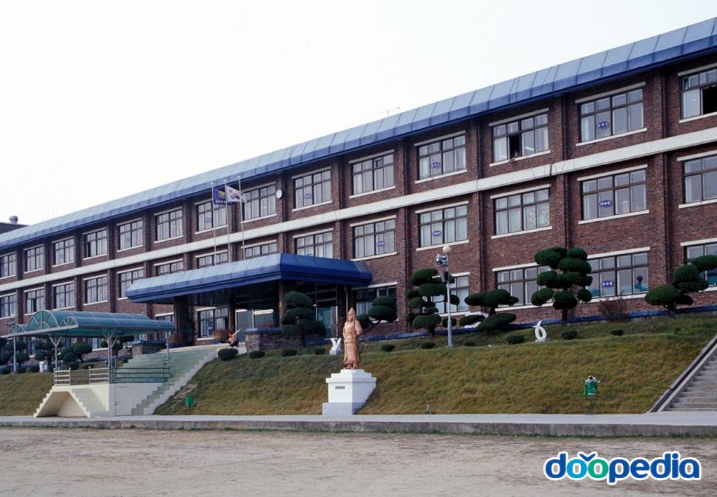 입석초등학교