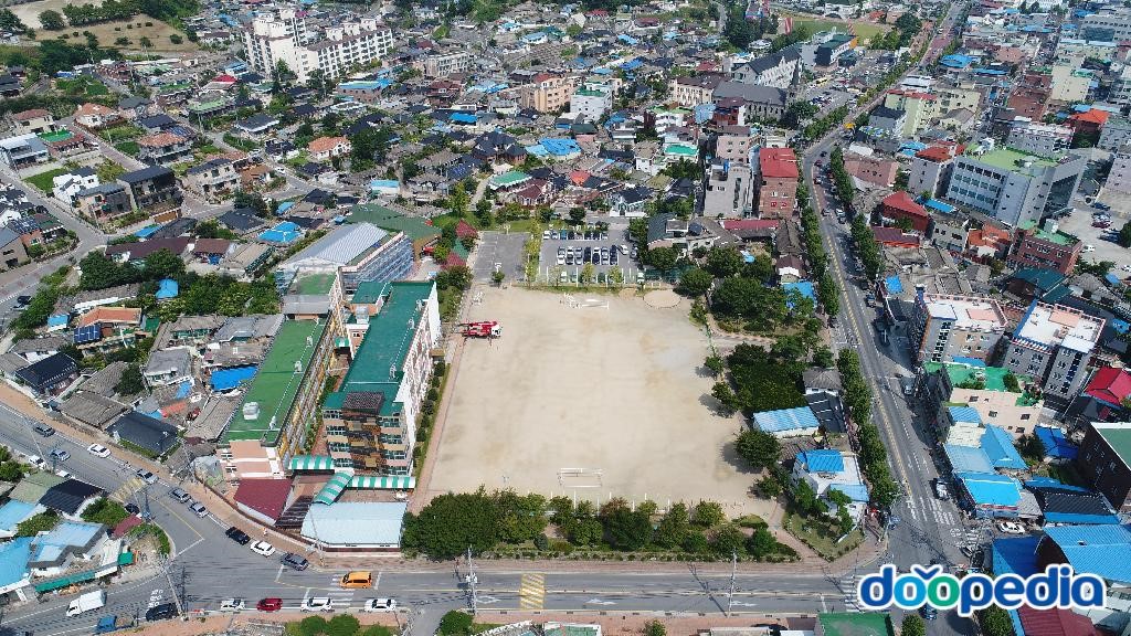 영광중학교