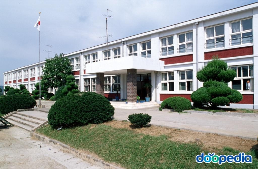 여산면 - 여산중학교