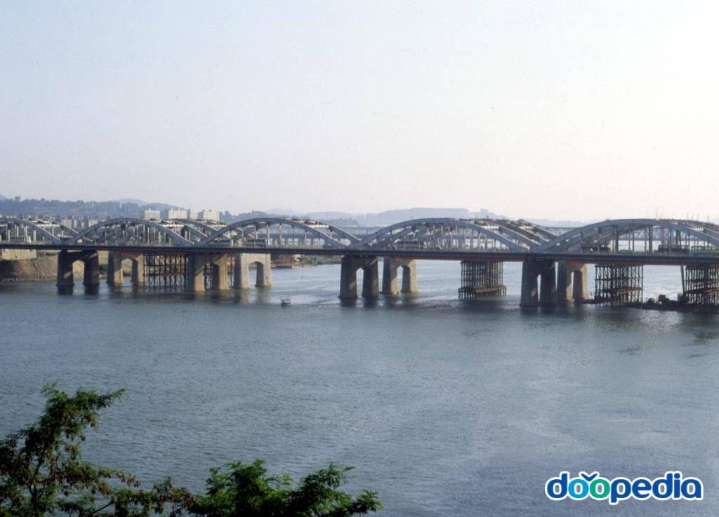 노량진동 - 한강대교