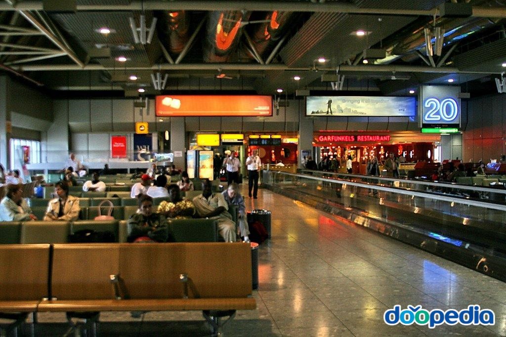 히드로공항 - 히드로공항 터미널