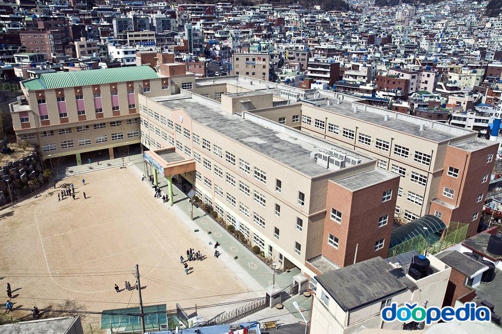 범일초등학교 - 범일초등학교 전경