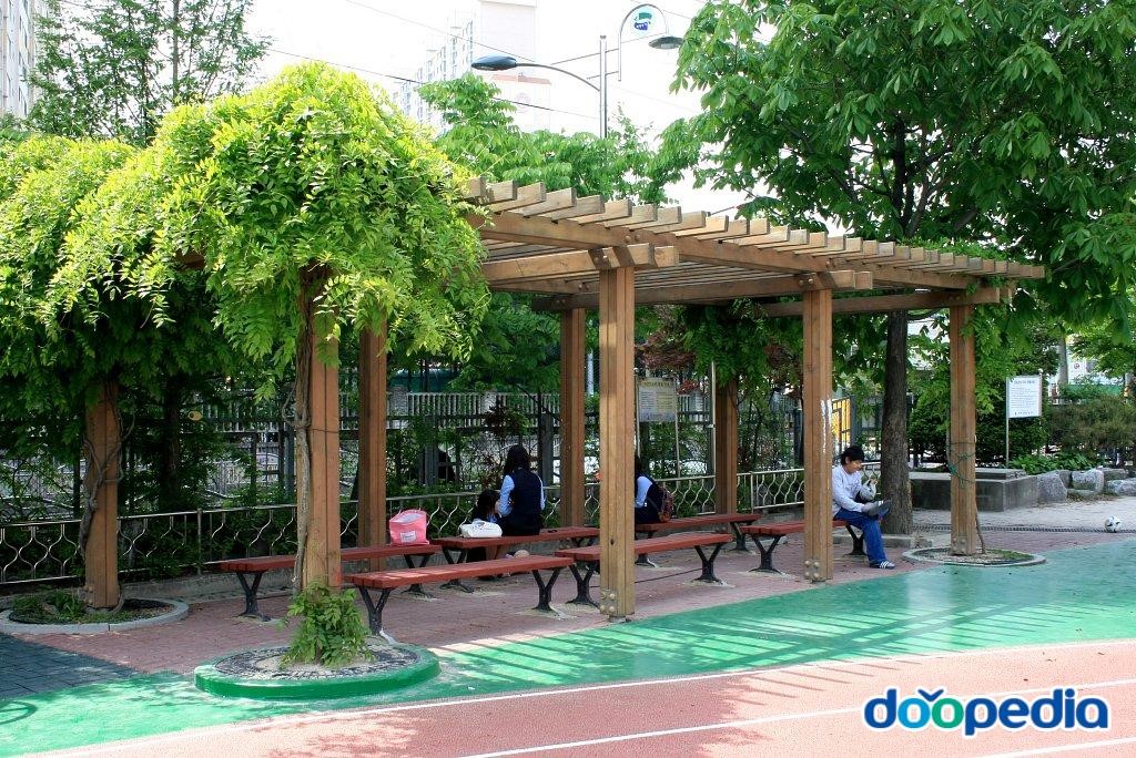 호동초등학교 - 호동초등학교 쉼터