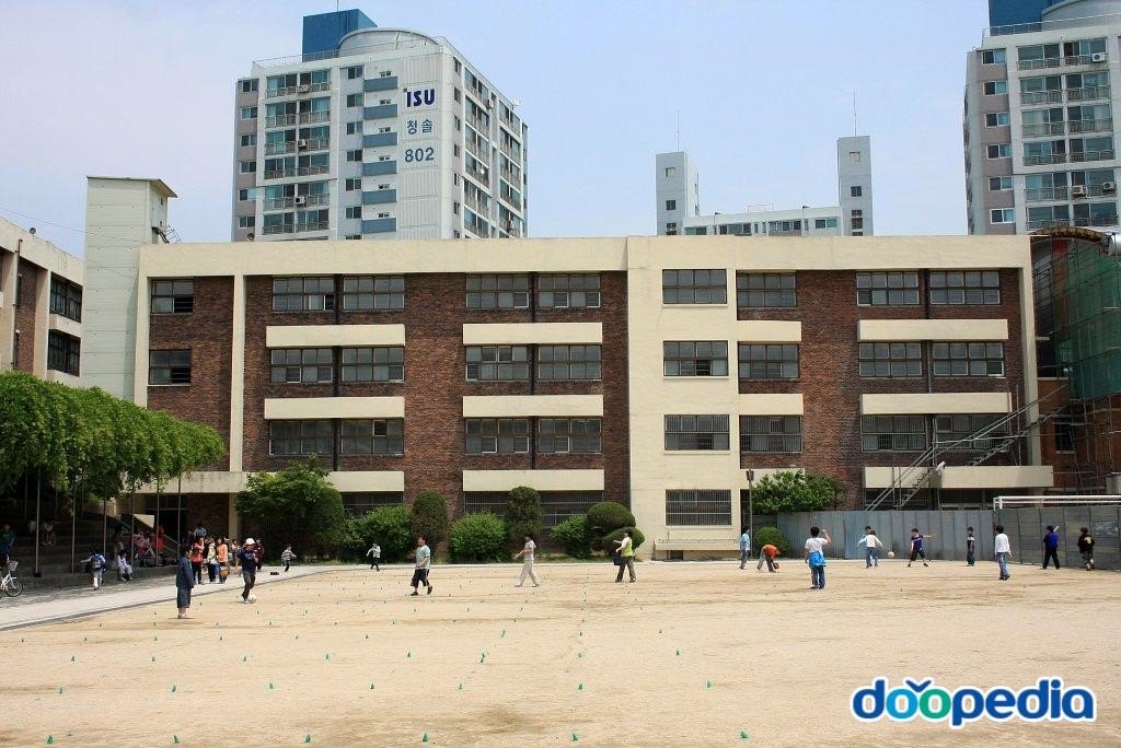 서울태릉초등학교 - 서울태릉초등학교 별관